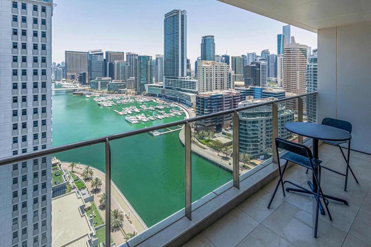 Sparkle Tower, Dubai Marina Exterior photo